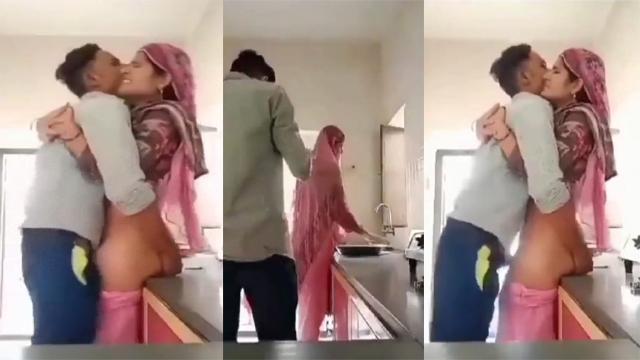 Mature Bhabhi illegal affair Devar Fucks Painful – Xxxdesifun Com