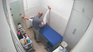 Old Doctor Hard Sex – Clinic Kissing Video